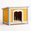 Niche pour chien en bois avec entrée en PVC transparent